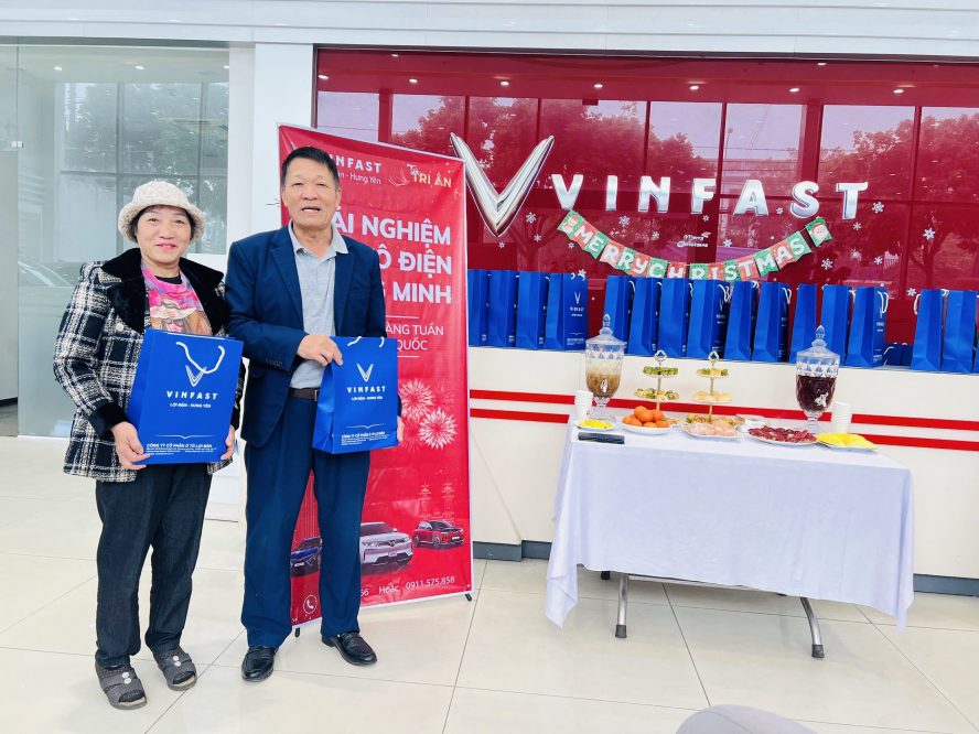Lái Thử Xe điện Tại Vinfast Hưng Yên 07/01/2025