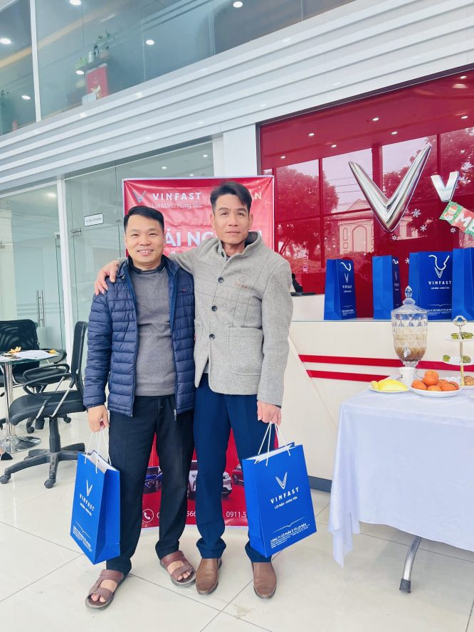 Lái Thử Xe điện Tại Vinfast Hưng Yên 07/01/2025