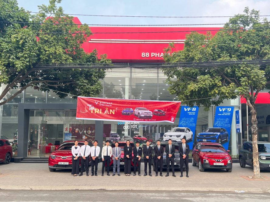 Lái Thử Xe điện Tại Vinfast Hưng Yên 07/01/2025
