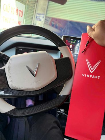 TẾt Sum VẦy CÙng BỘ QuÀ TẾt CỦa Vinfast